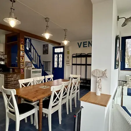 Sans Souci, Maison Familiale Pour 8 Personnes 펜션 *